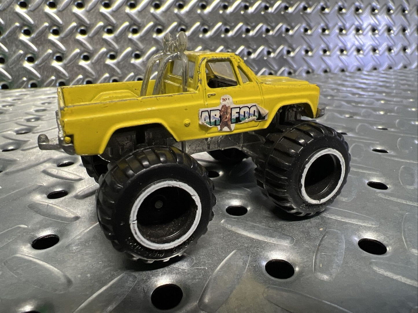 Vintage Bear Foot super truck 4x4 Yellow Pickup 1980's 1981 1984 Road Champs