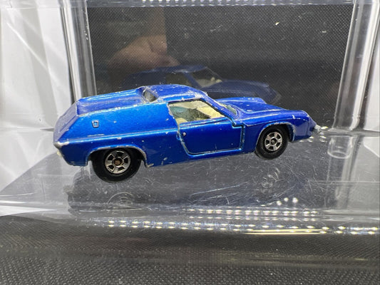 MATCHBOX SUPERFAST 5 LOTUS EUROPA BY LESNEY ENGLAND MINIATURE MODEL TOY CAR