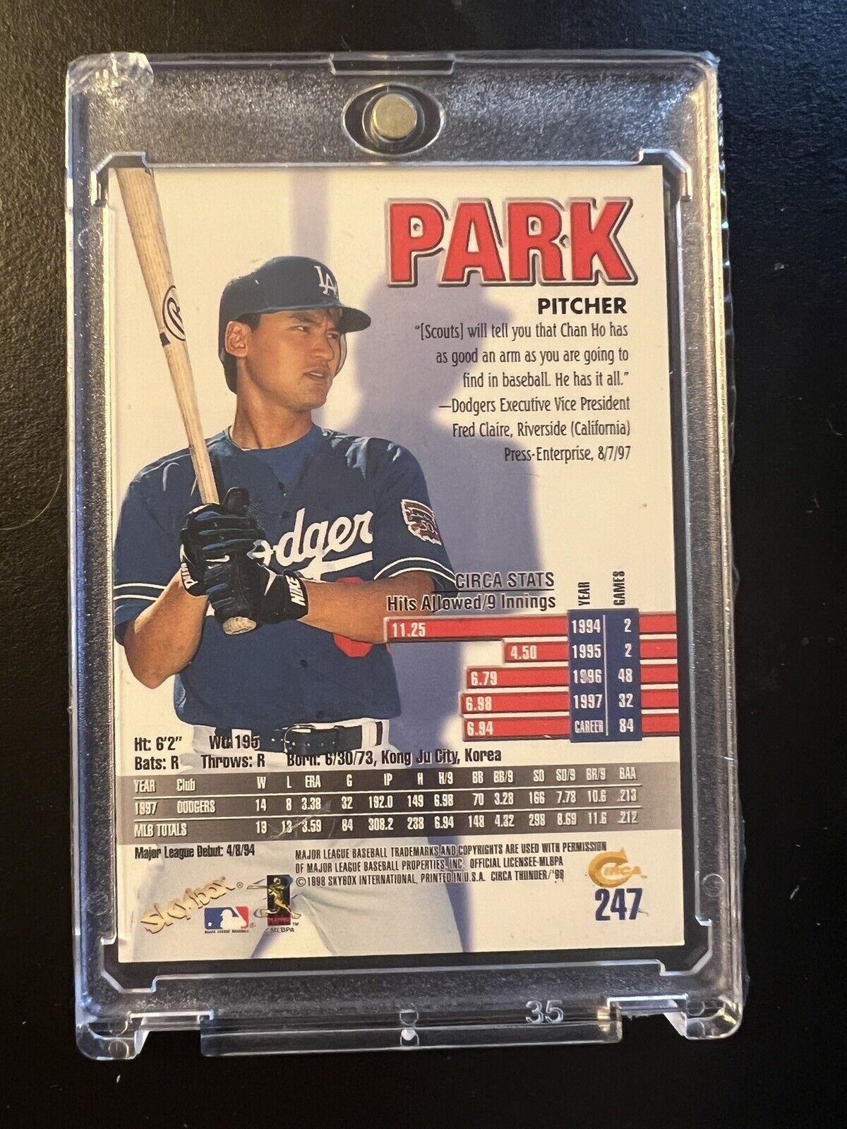 CHAN HO PARK 1998 CIRCA THUNDER RAVE BASEBALL CARD #247 NM  (gradable) SKYBOX