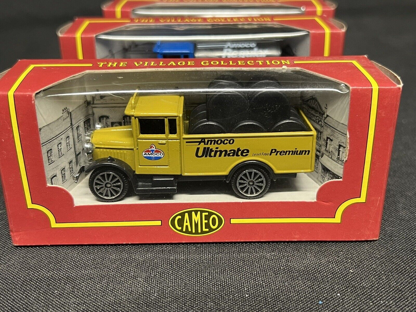 Cameo From Corgi Amoco Ultimate, Silver & Regular Trucks (lot Of 3)