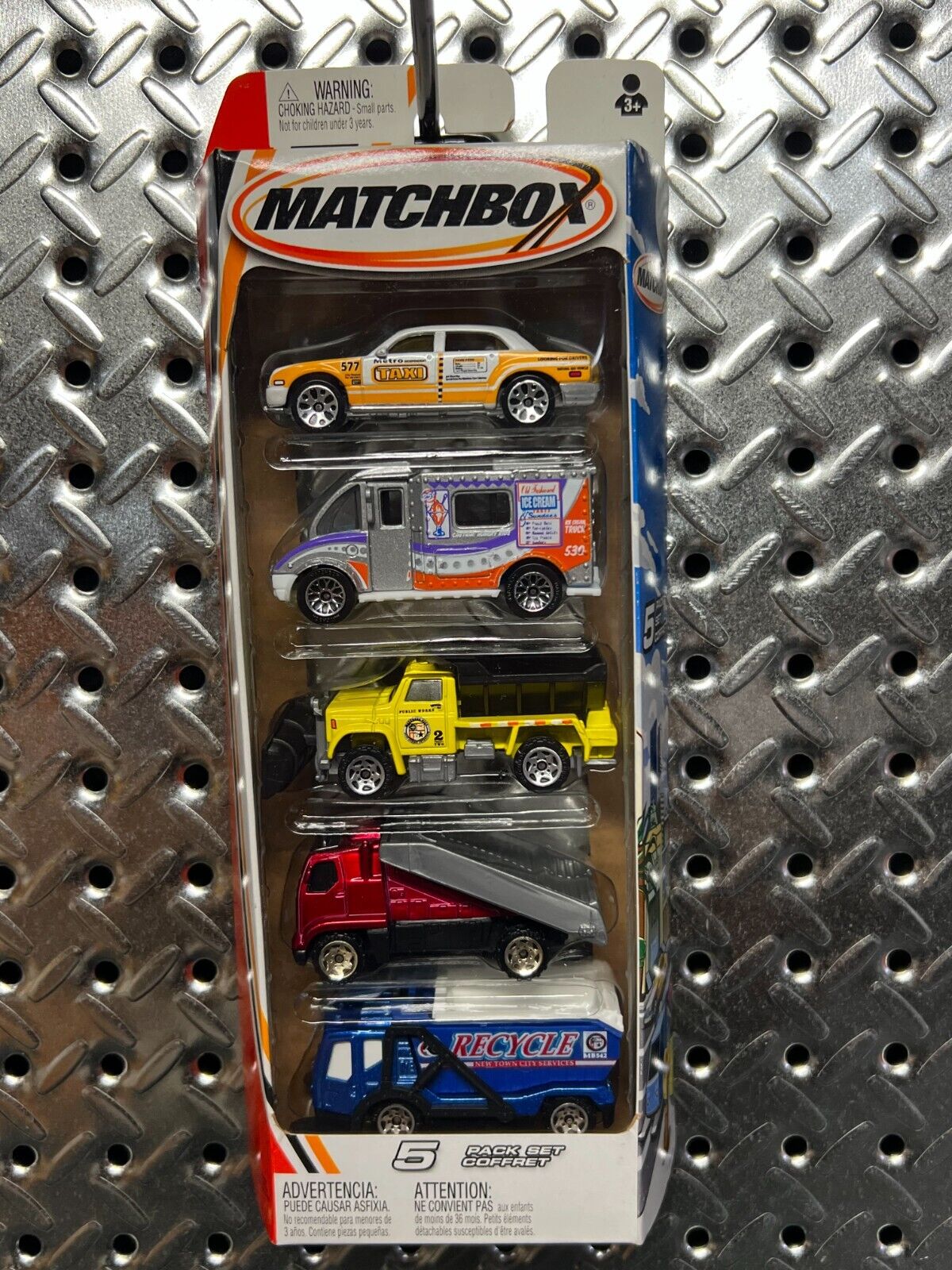 COLLECTORS: 2005 Matchbox 5 Pack Gift Boxes (NEW) YOU PICK EM!