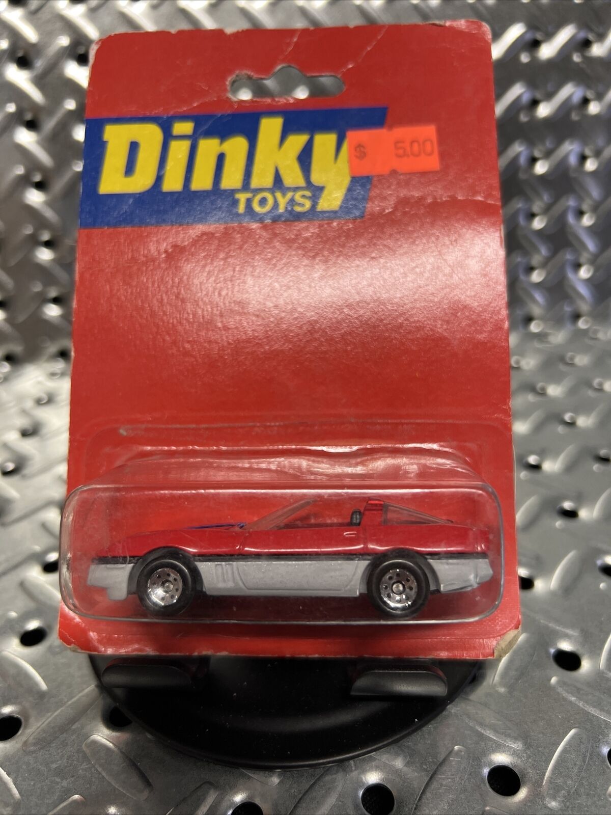 Matchbox Dinky Toys 1984 CHEVROLET CORVETTE 1/56 Scale Diecast Vehicle 1987 NOS