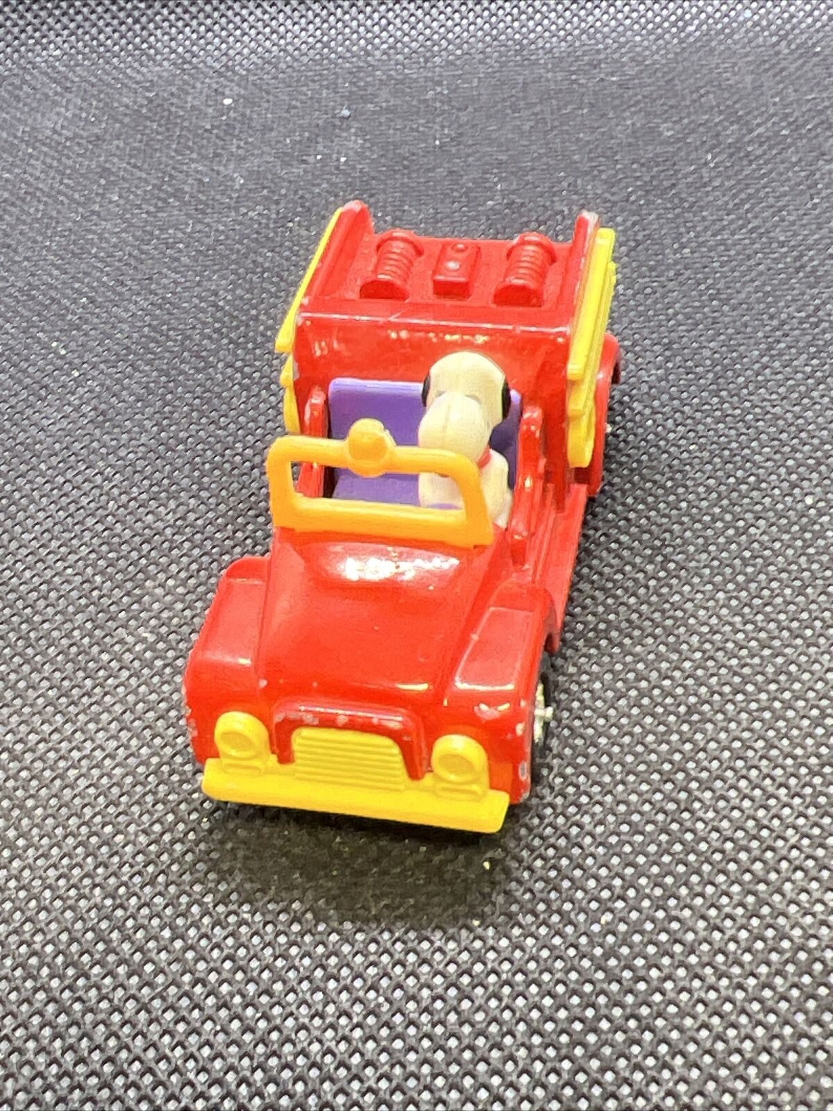 Vintage 1966 Snoopy Die Cast Fire Truck. 1:64 Aviva Hong Kong No.C20 RARE