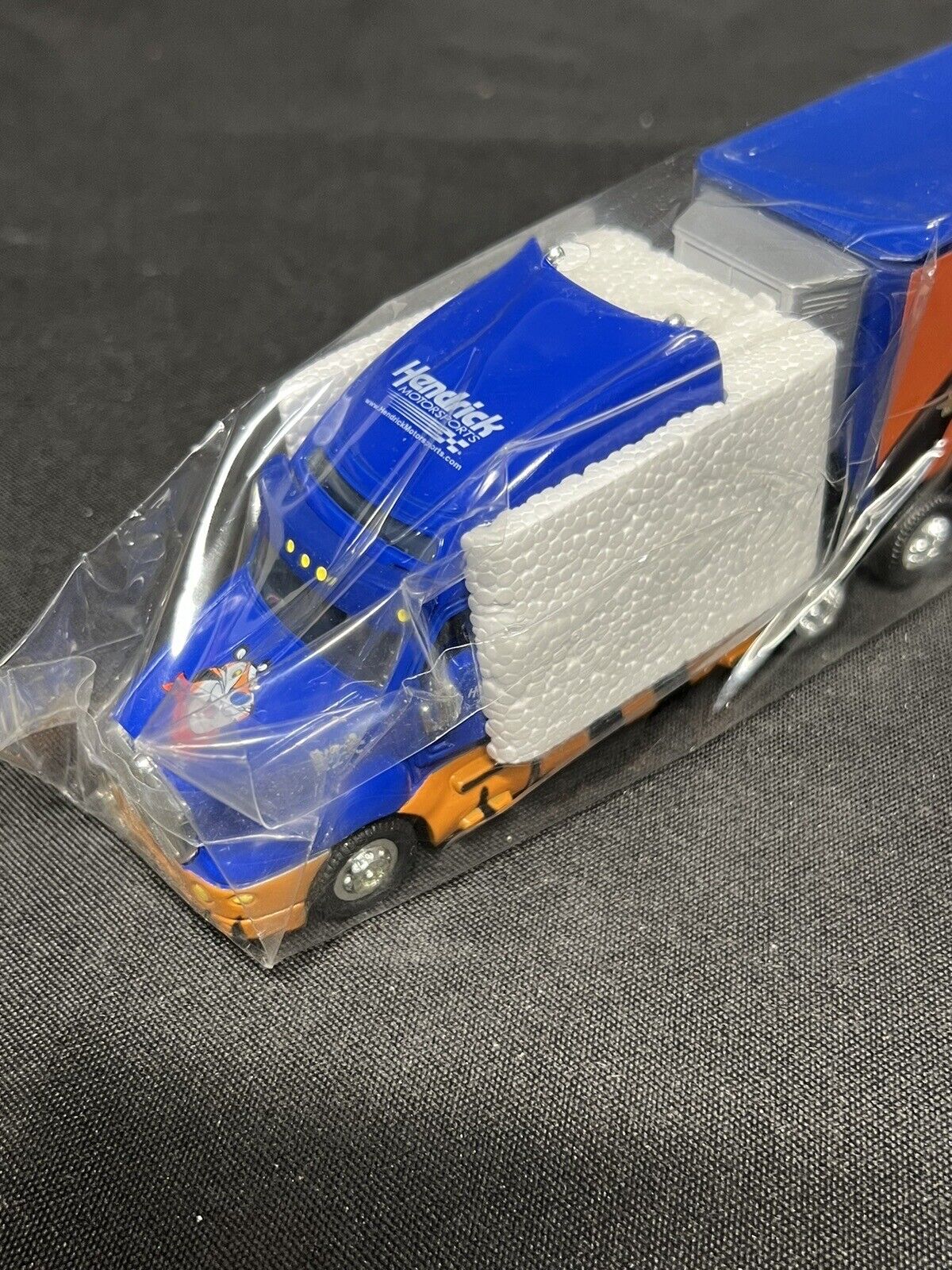 1996 Kelloggs Racing Tony Tiger Semi Truck Transporter LaBonte #5 SEALED Nascar