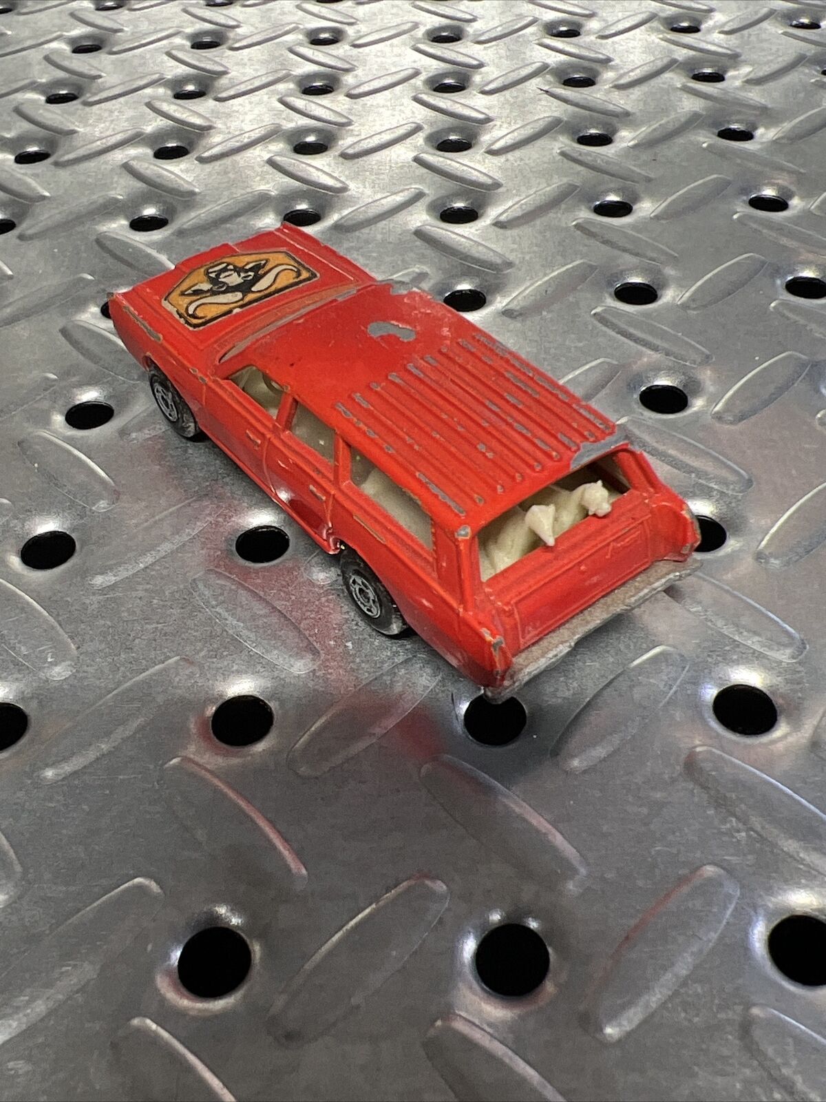 Matchbox Superfast #73 Mercury Commuter Red - Cow Head - Lesney Made In England