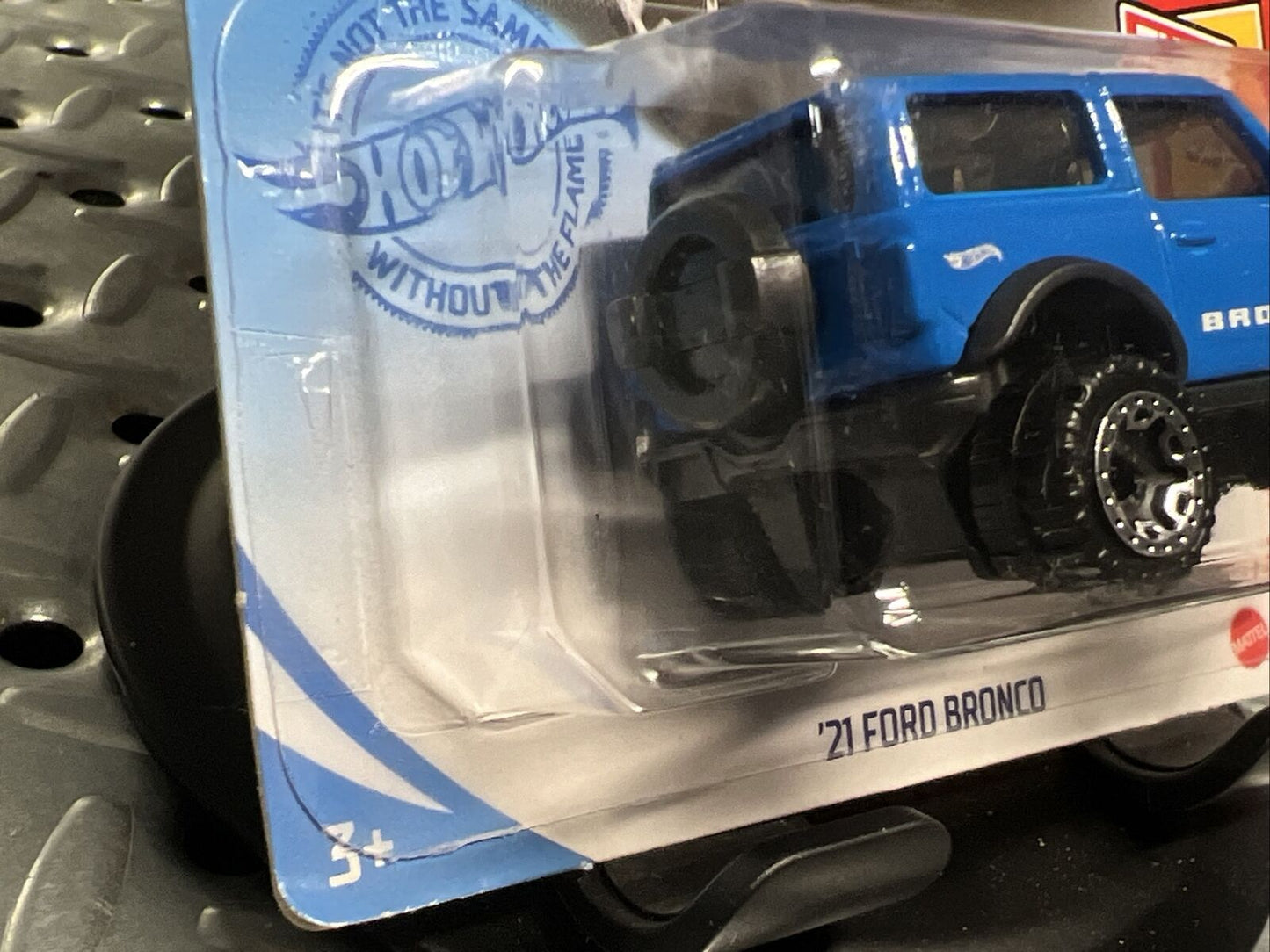 Hot Wheels 2021 Then and Now Set  310 Blue Ford Bronco