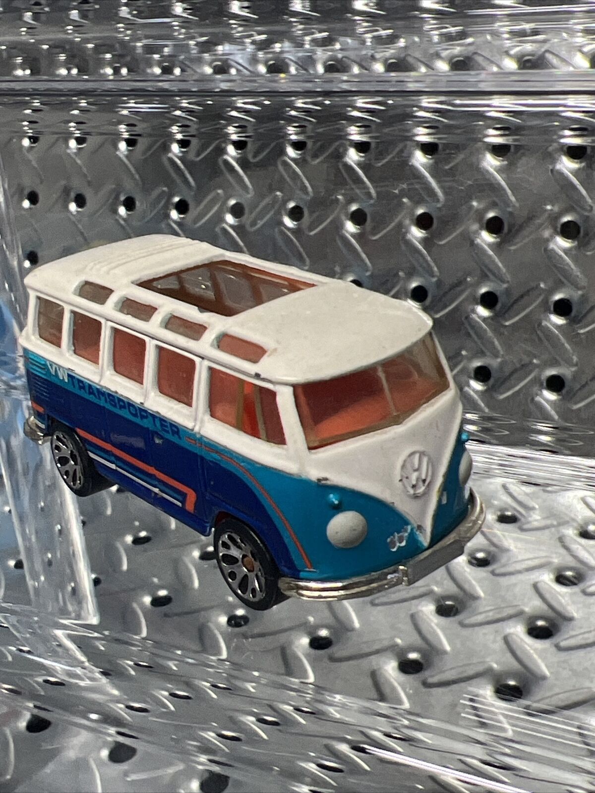 1998 Matchbox VW Transporter - White - Orange - Green - Blue