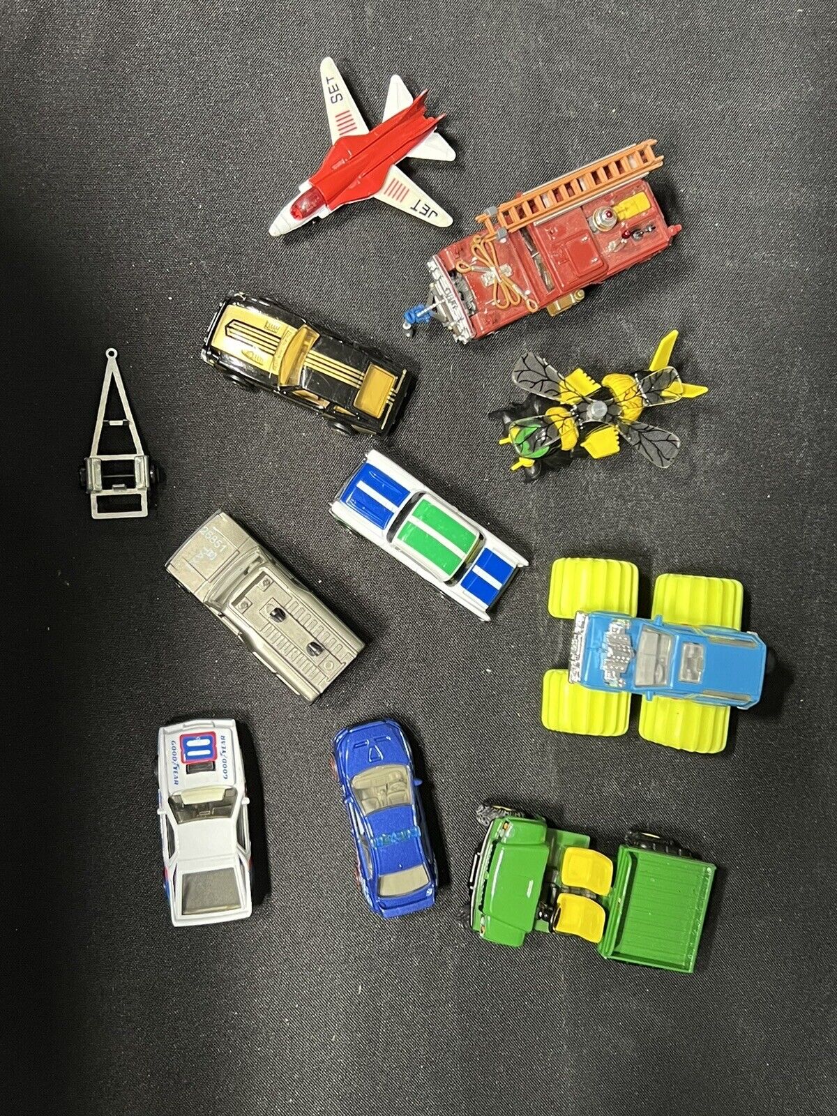 Bulk Lot × 11 Loose Matchbox Diecast Cars - Good Condition