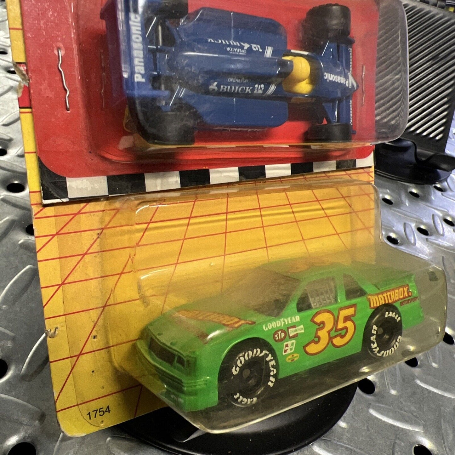 1991 Matchbox Chevy Lumina Race car #35/Green  Card # MB54 + Indy Car